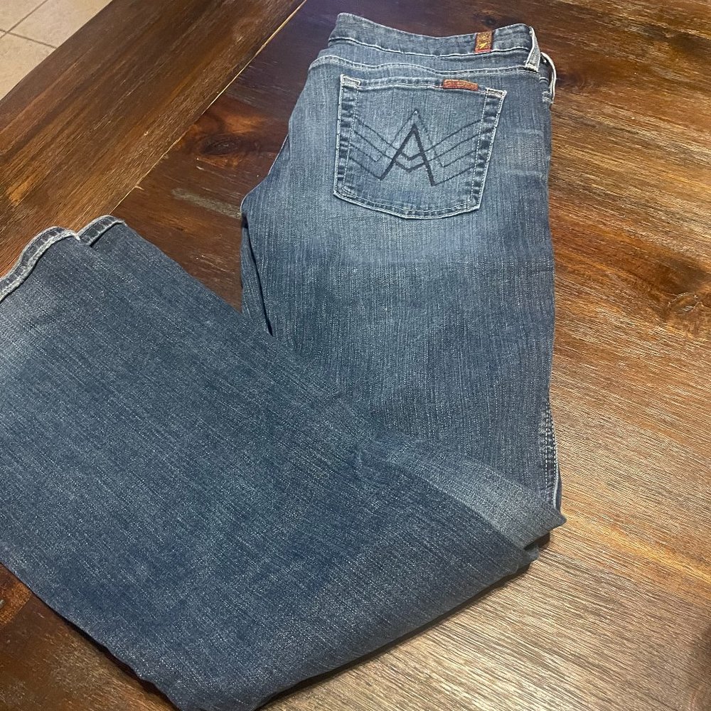 7 For All Mankind A Pocket Bootcut Size 31